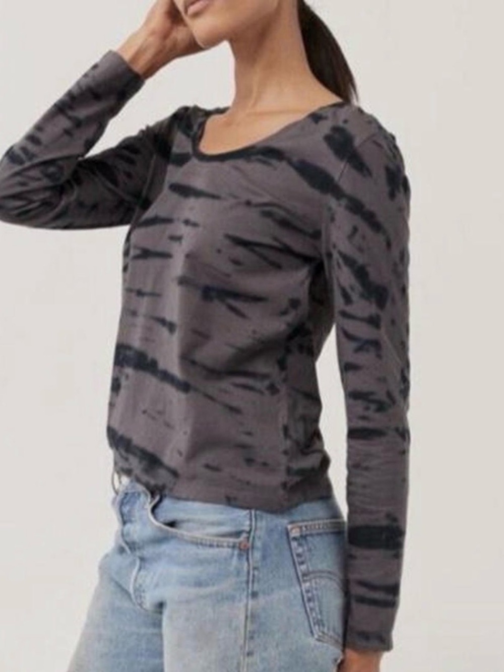 Pact Organic Cotton Long Sleeve Scoop Neck Tie Dye Tee Charcoal Black M